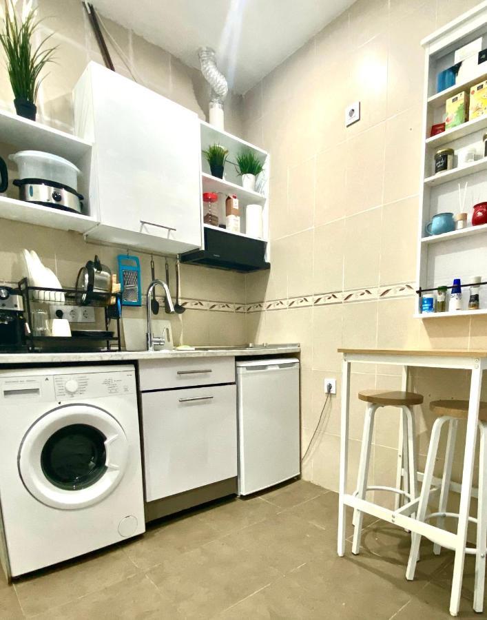 Ferienwohnung Acogedor Apartamento En El Centro De Madrid Exterior foto
